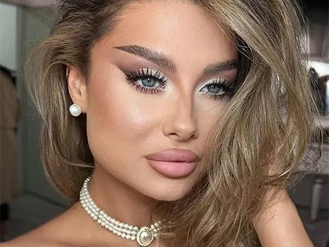 Imagine Curs make-up pentru începători, format intensiv